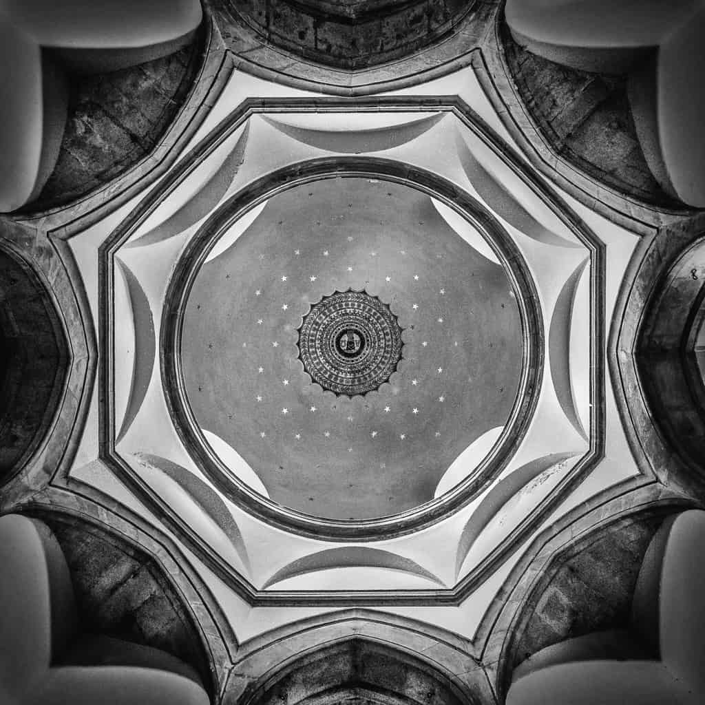  Th e new domed ceiling of Chideock Church 