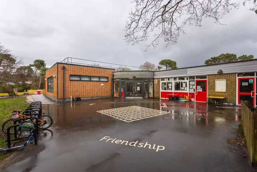  Lilliput School in Poole on a rainy day 