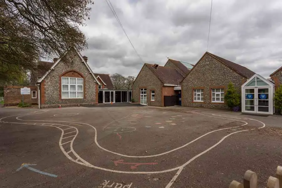  Photo of a refurbished school in Hampshire - before 